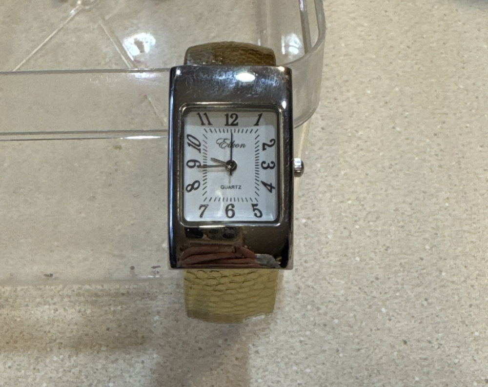 Eikon Watch Womans Bracelet Gold - Untested